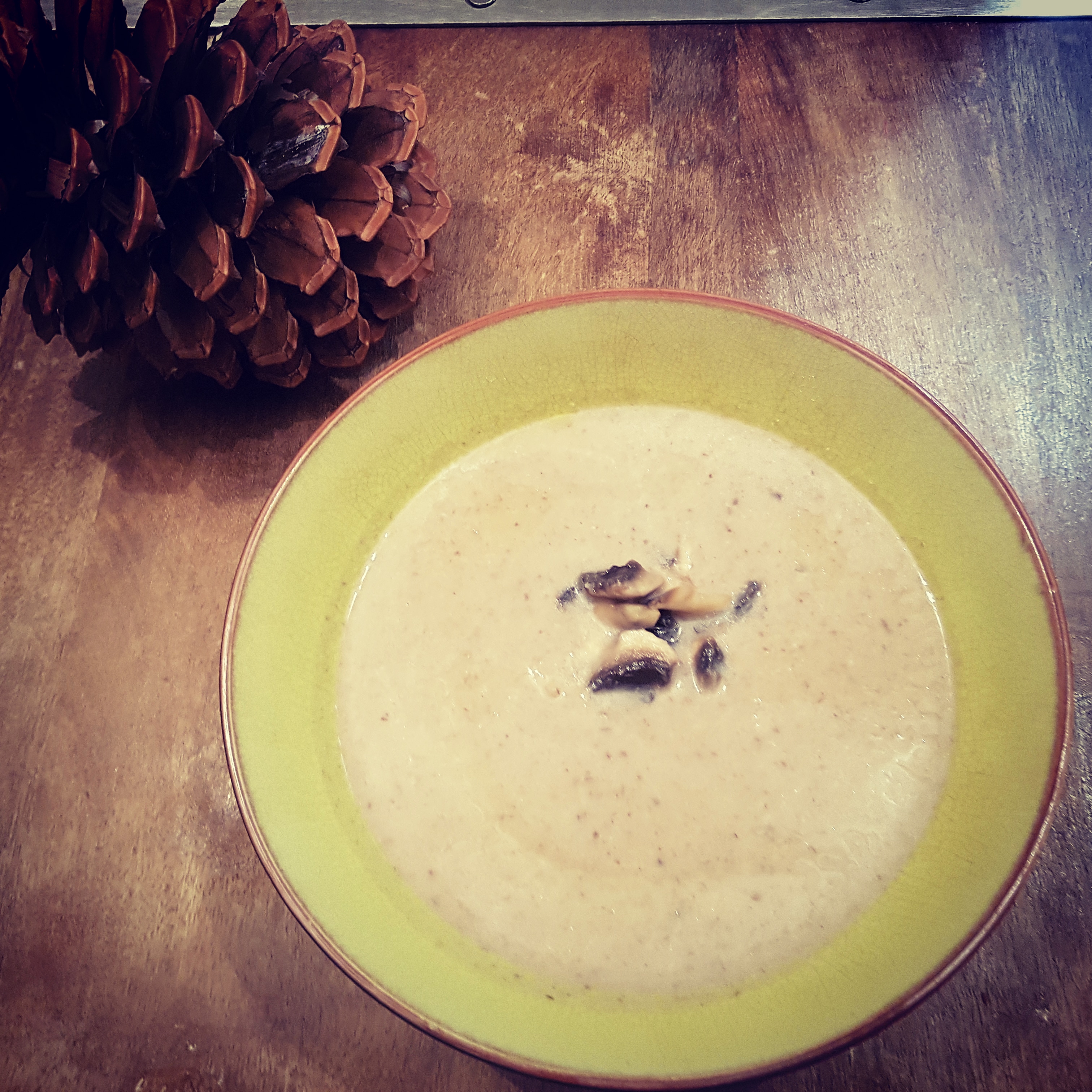 Velouté de Champignons Châtaignes 