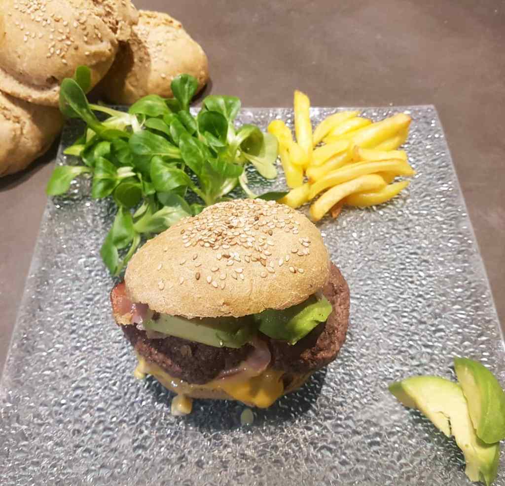 Pain burger maison