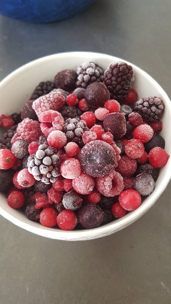 Faire un flan aux fruits rouges 