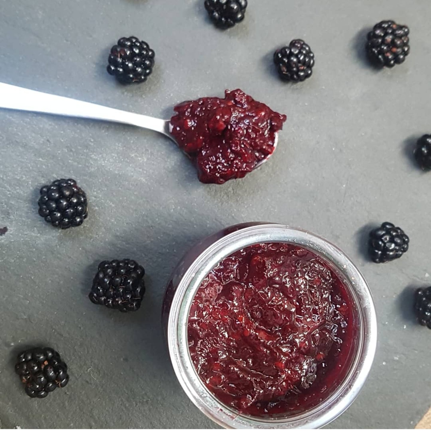 gelee de mure reduite en sucre