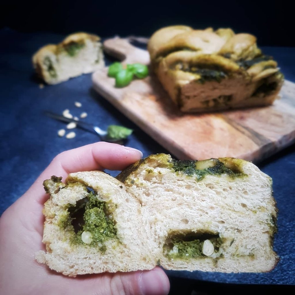 brioche au pesto
