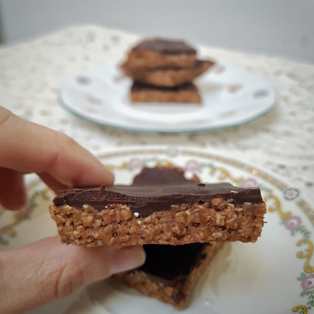 Barres crues au beurre de cacahuète sans sucre