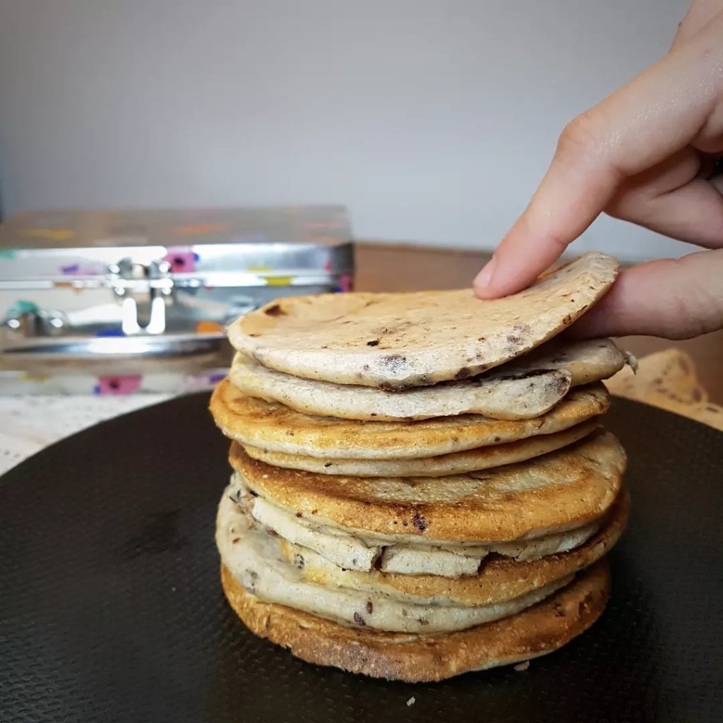 Pancakes aux pépites de chocolat sans sucres ajoutés