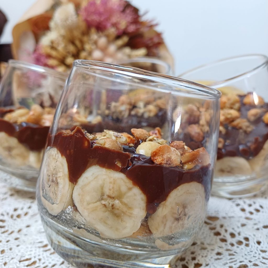 recette Verrines Chocolat Banane et granola Cacahuètes sans sucre ajouté
